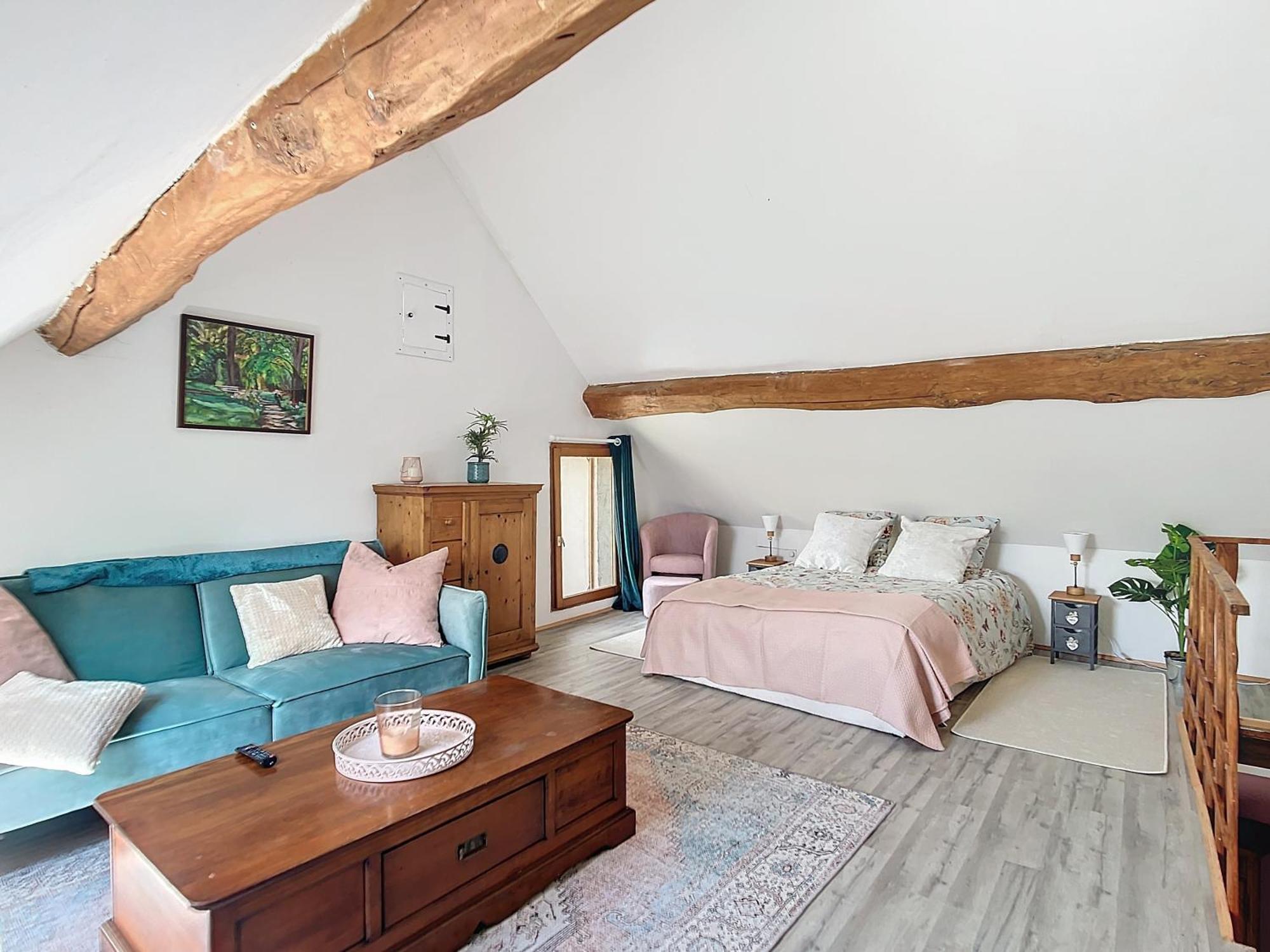 Charmante Maison Joux-la-Ville Екстериор снимка
